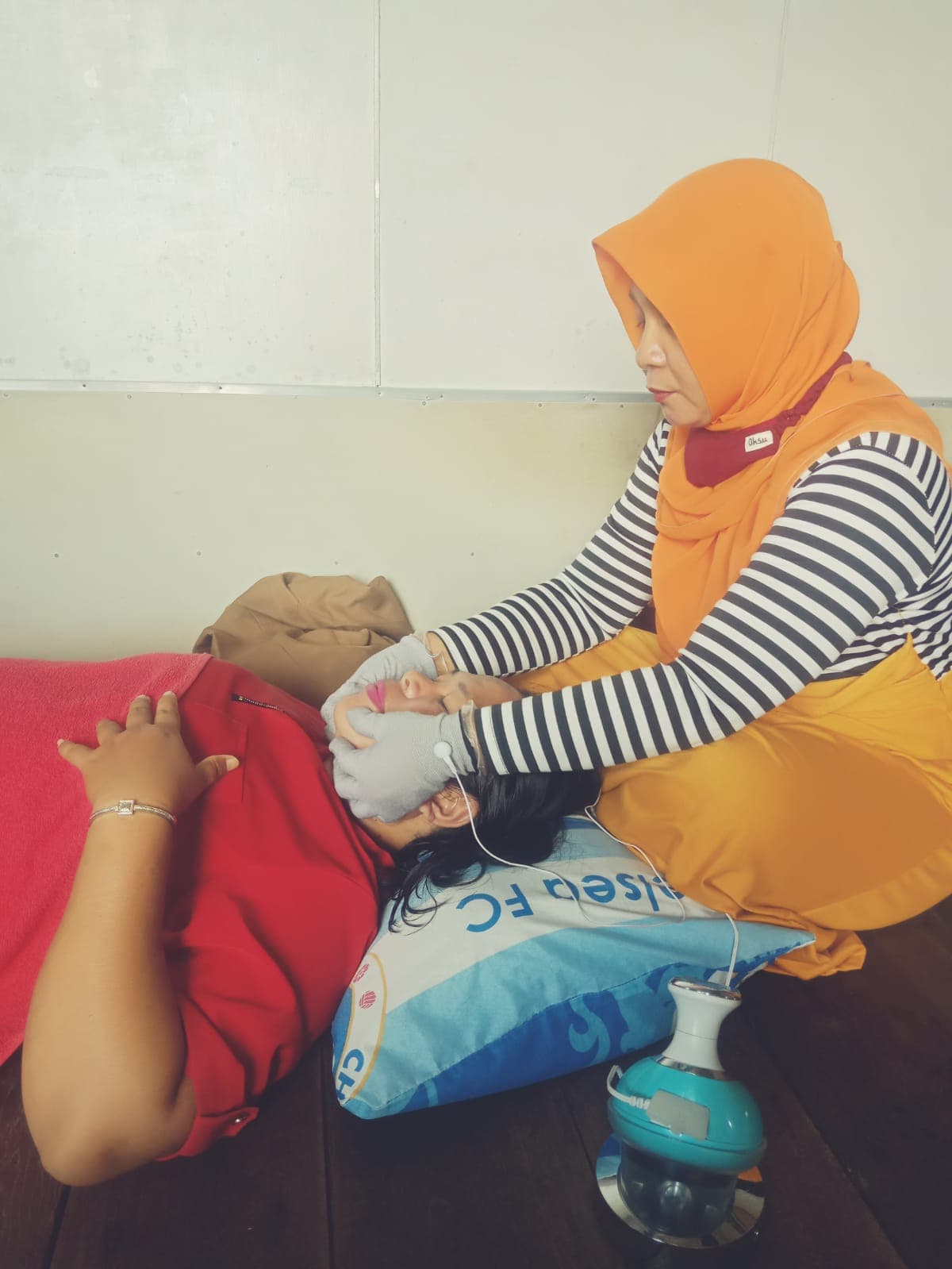 Ibu Rina